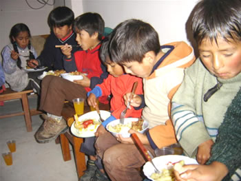 Almuerzo en comunidad