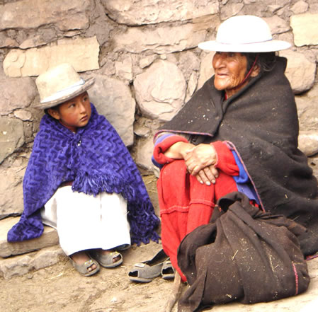 Abuela y niña copir